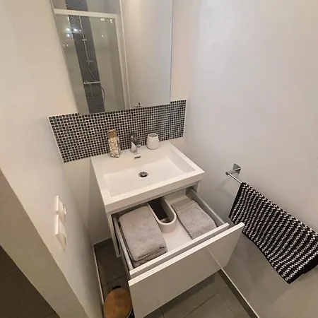 Appartement En Aveyron Aubin  Extérieur photo
